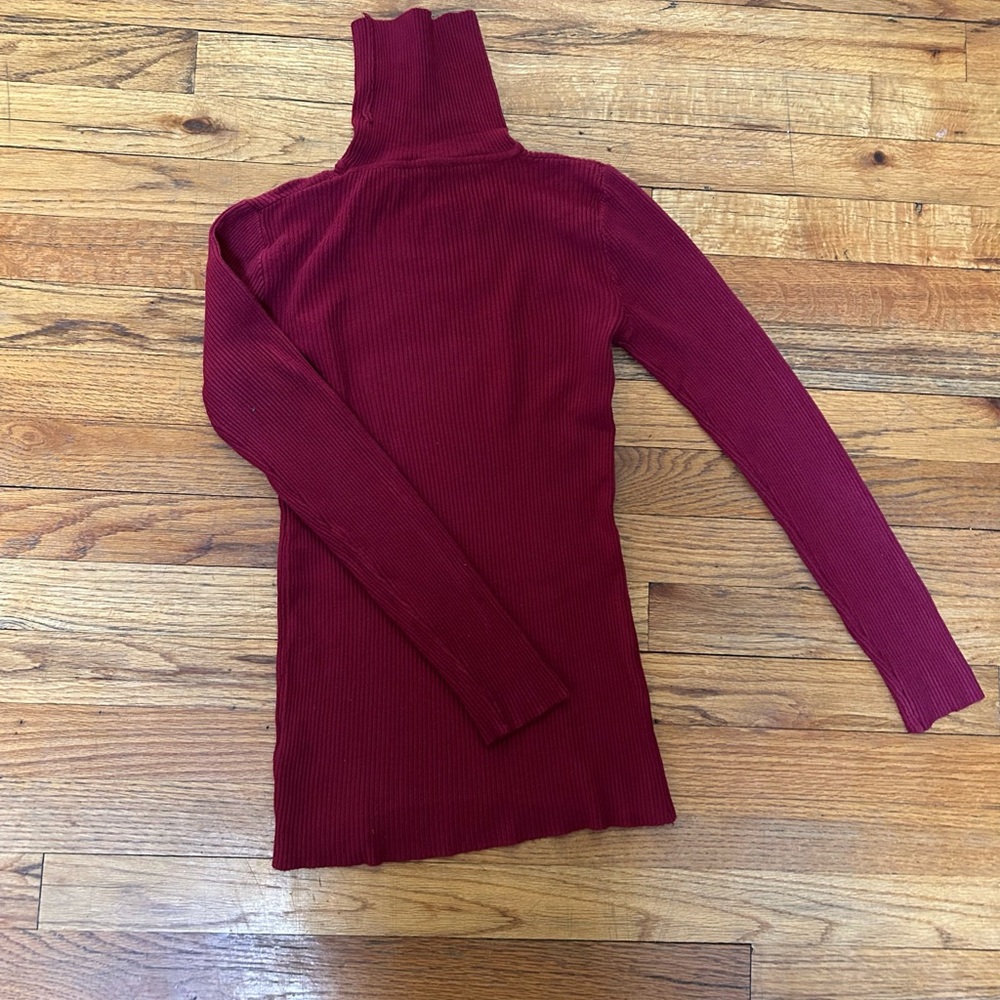 SHEIN Burgundy Ribbed Turtleneck Blouse